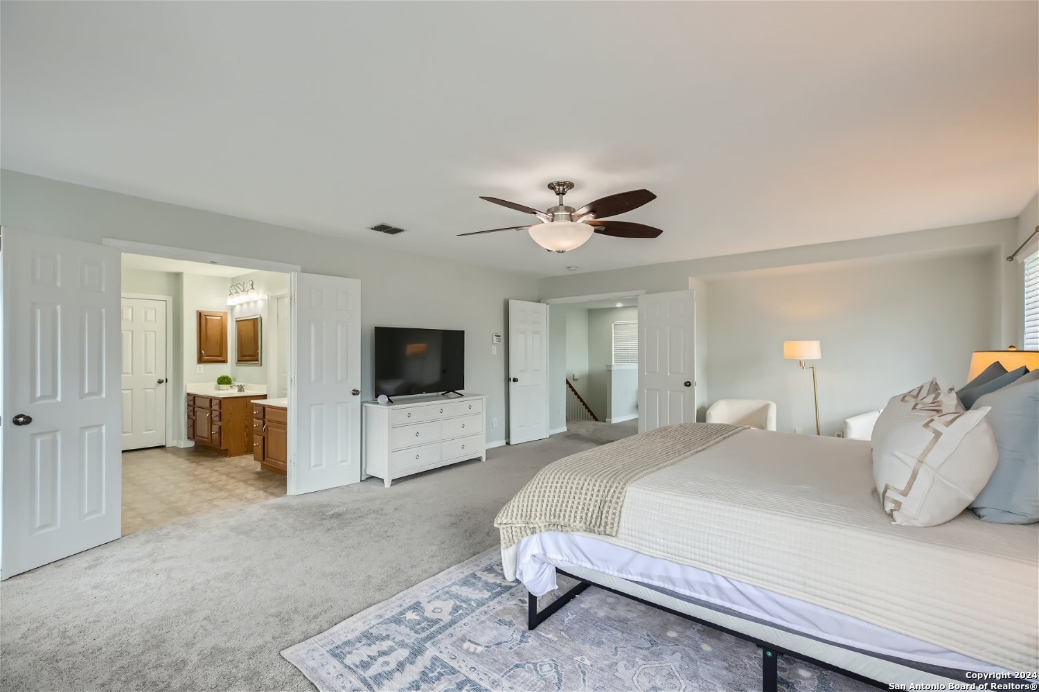 109 Hitching Post