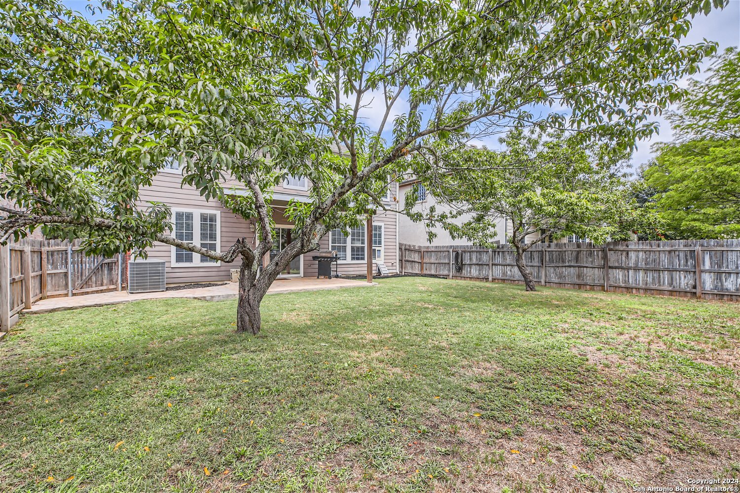 109 Hitching Post
