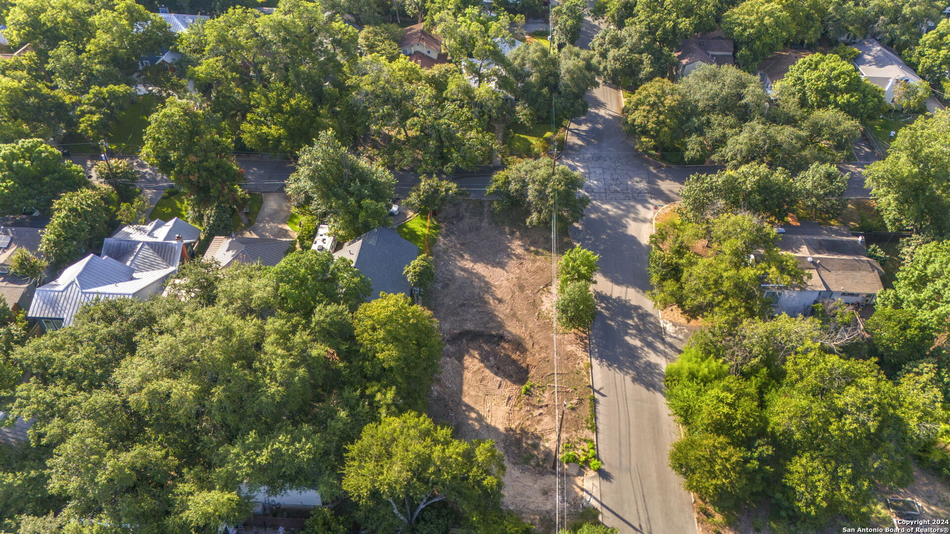 233 HARRISON AVE