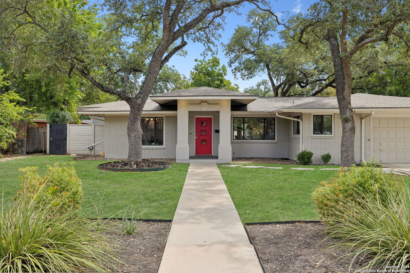 310 NORTHRIDGE DR