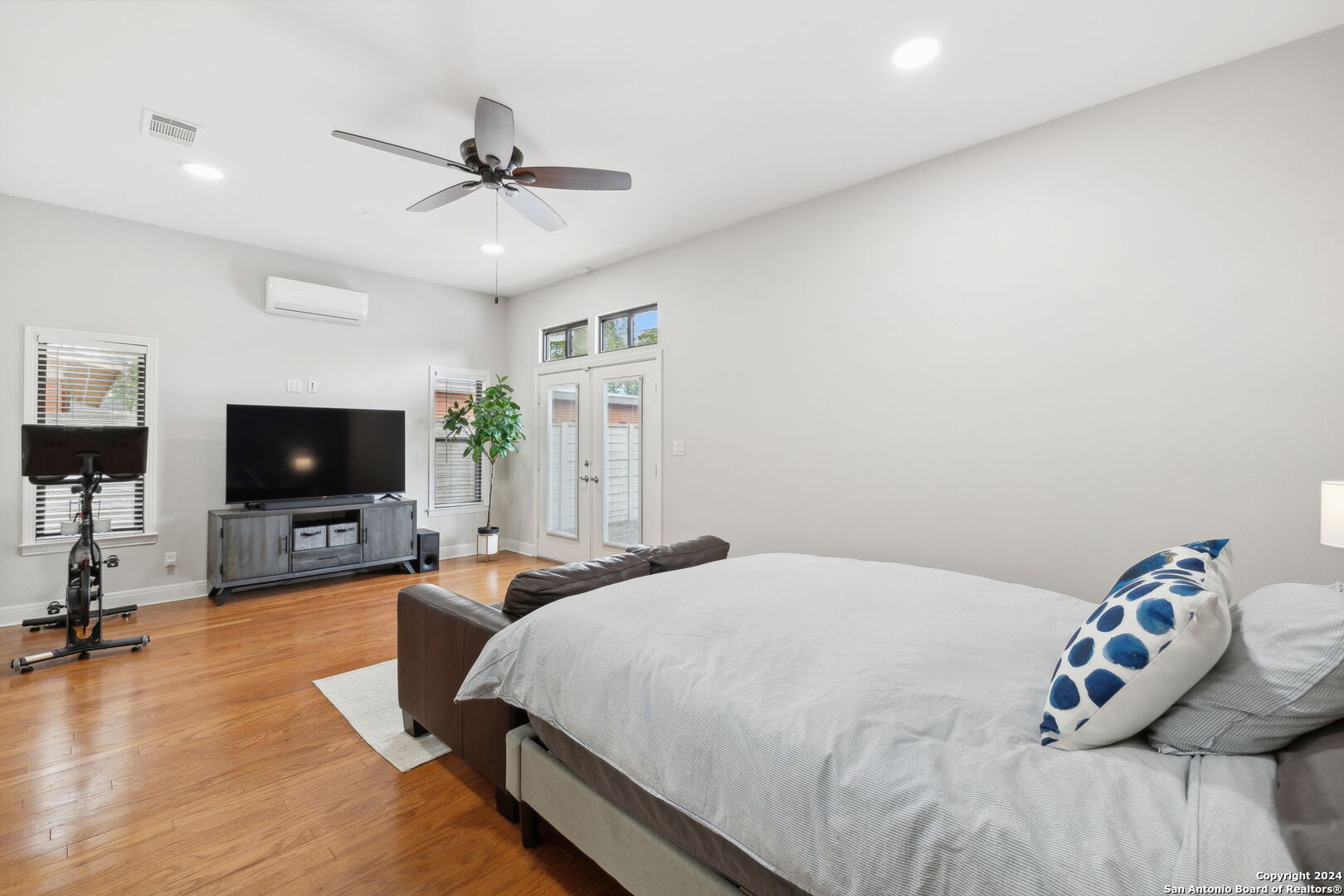 310 NORTHRIDGE DR