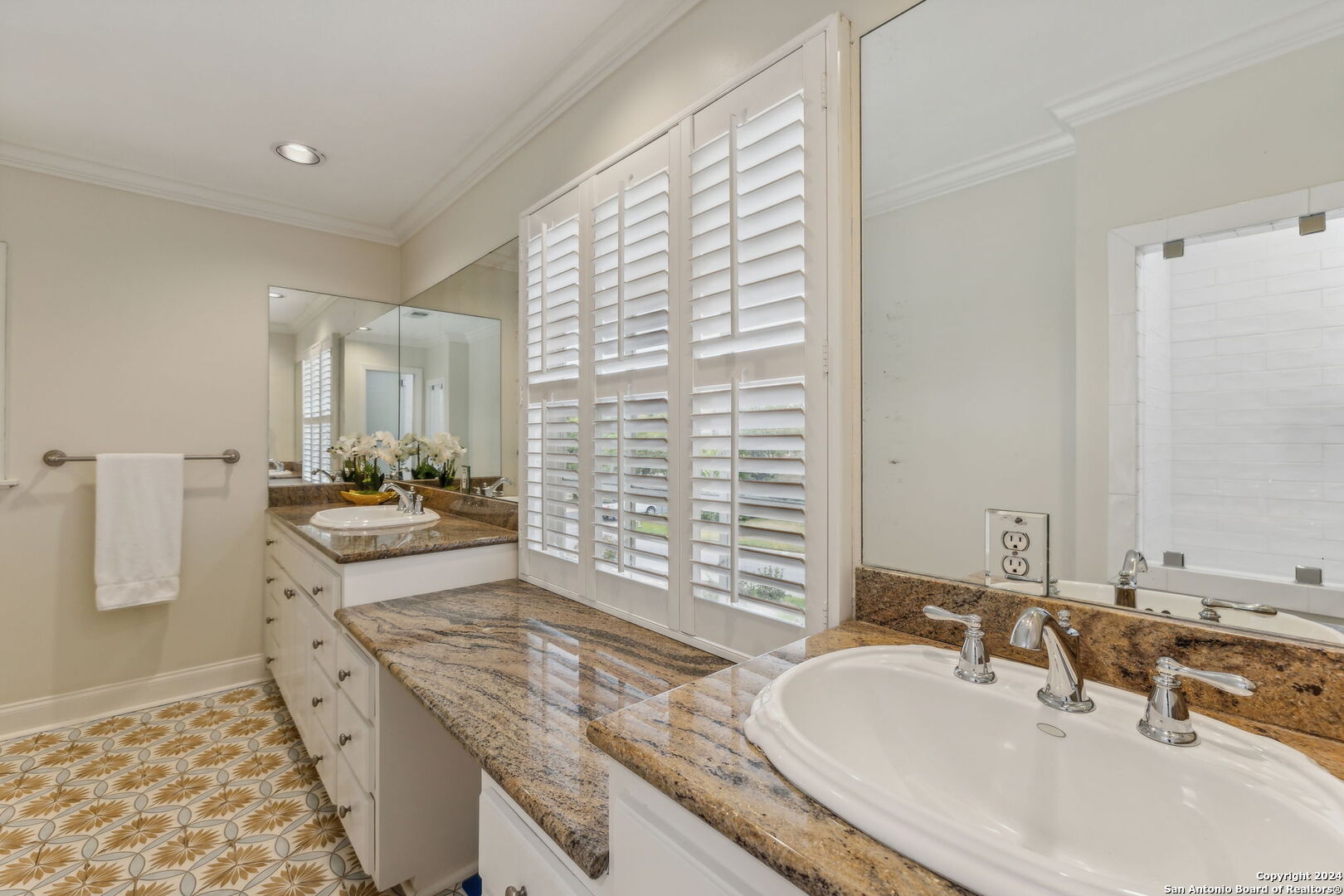 106 MORNINGSIDE DR