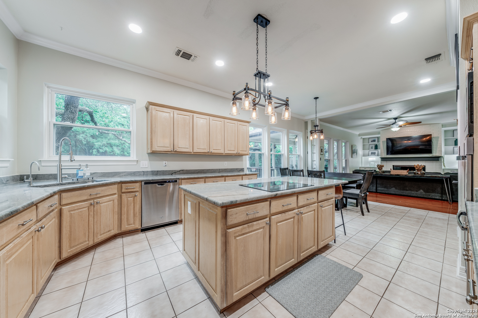 21 Inwood Manor
