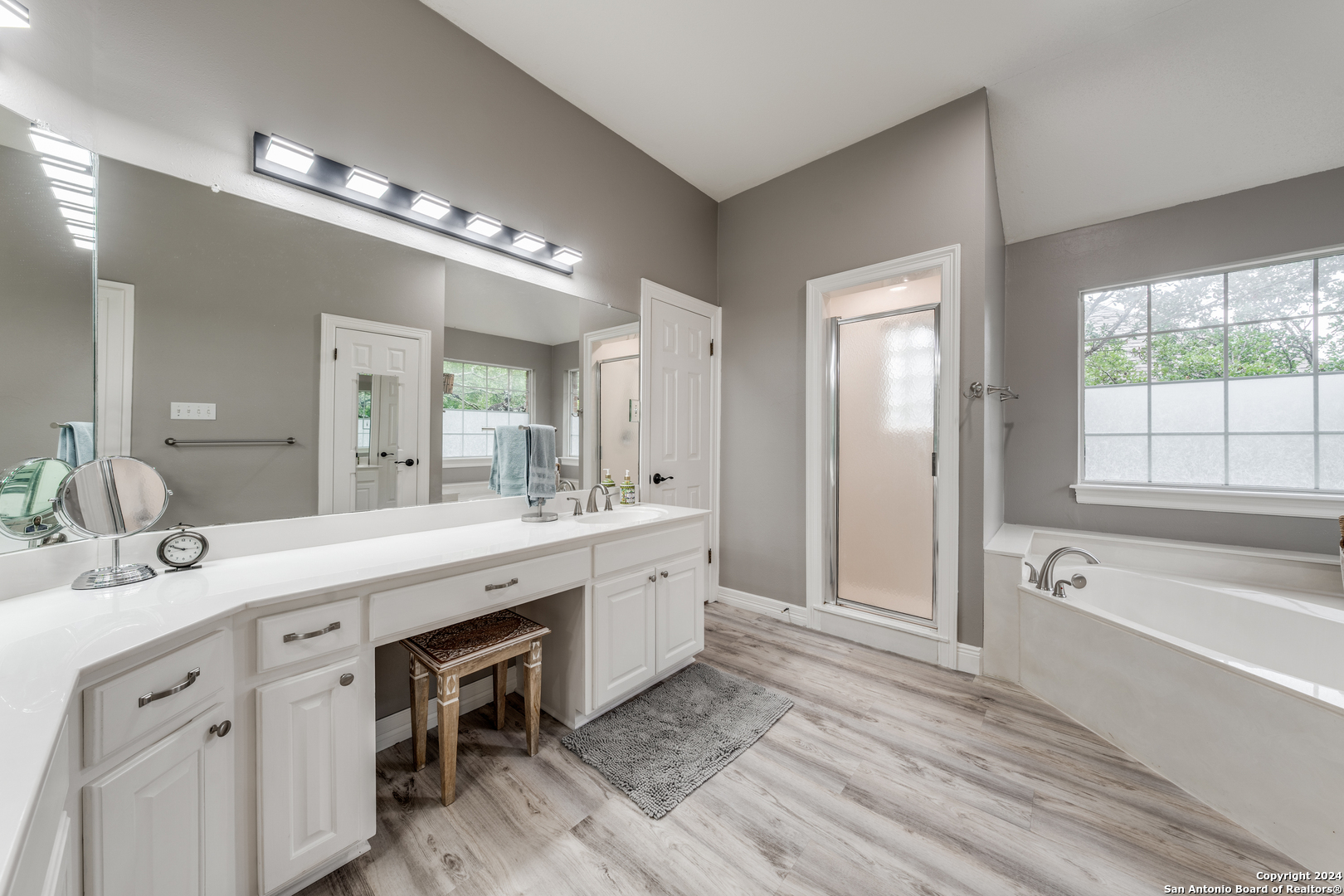 21 Inwood Manor
