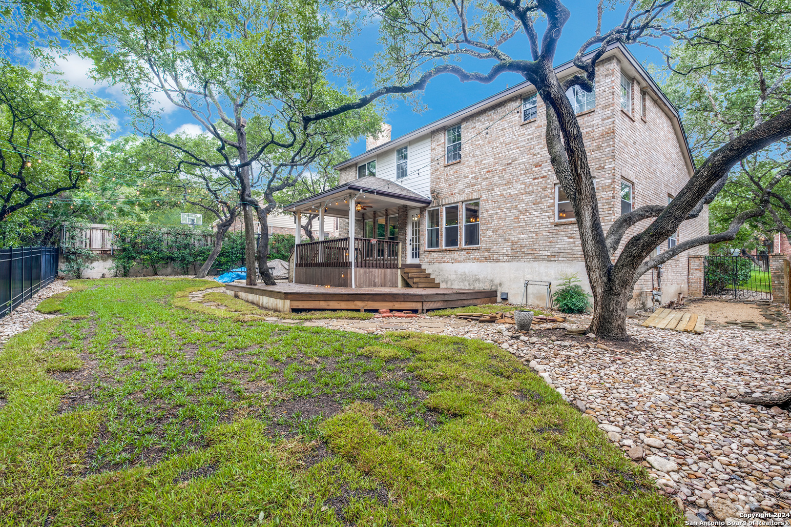 21 Inwood Manor
