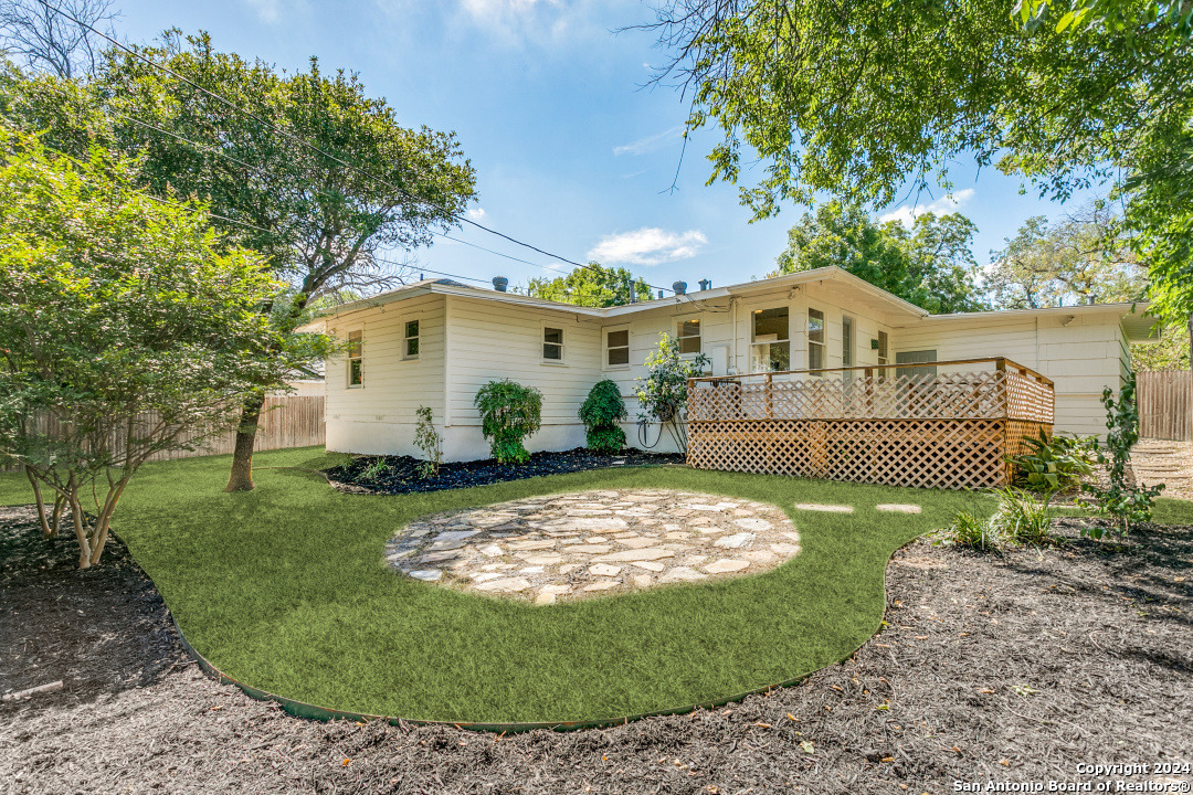447 HARMON DR