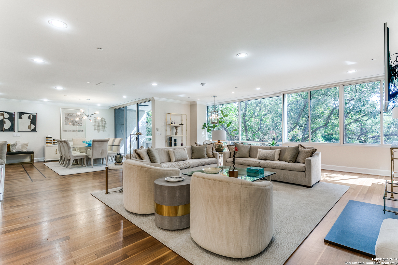 200 PATTERSON AVE 110