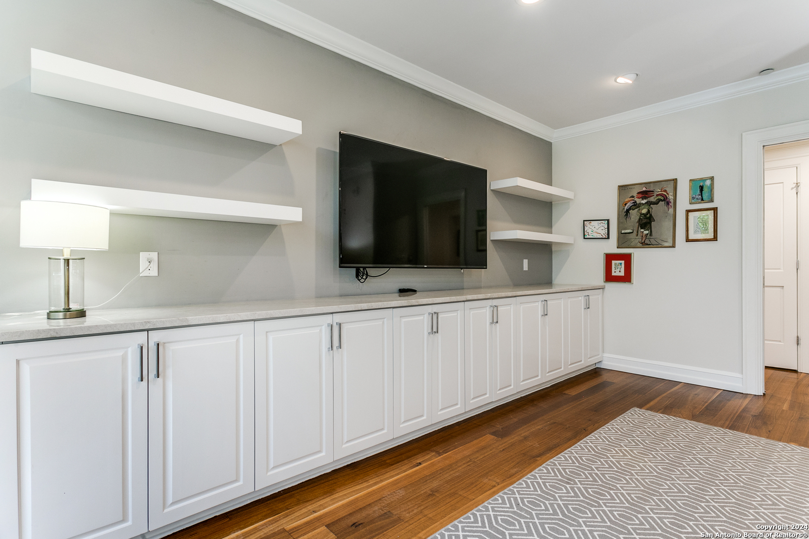 200 PATTERSON AVE 110