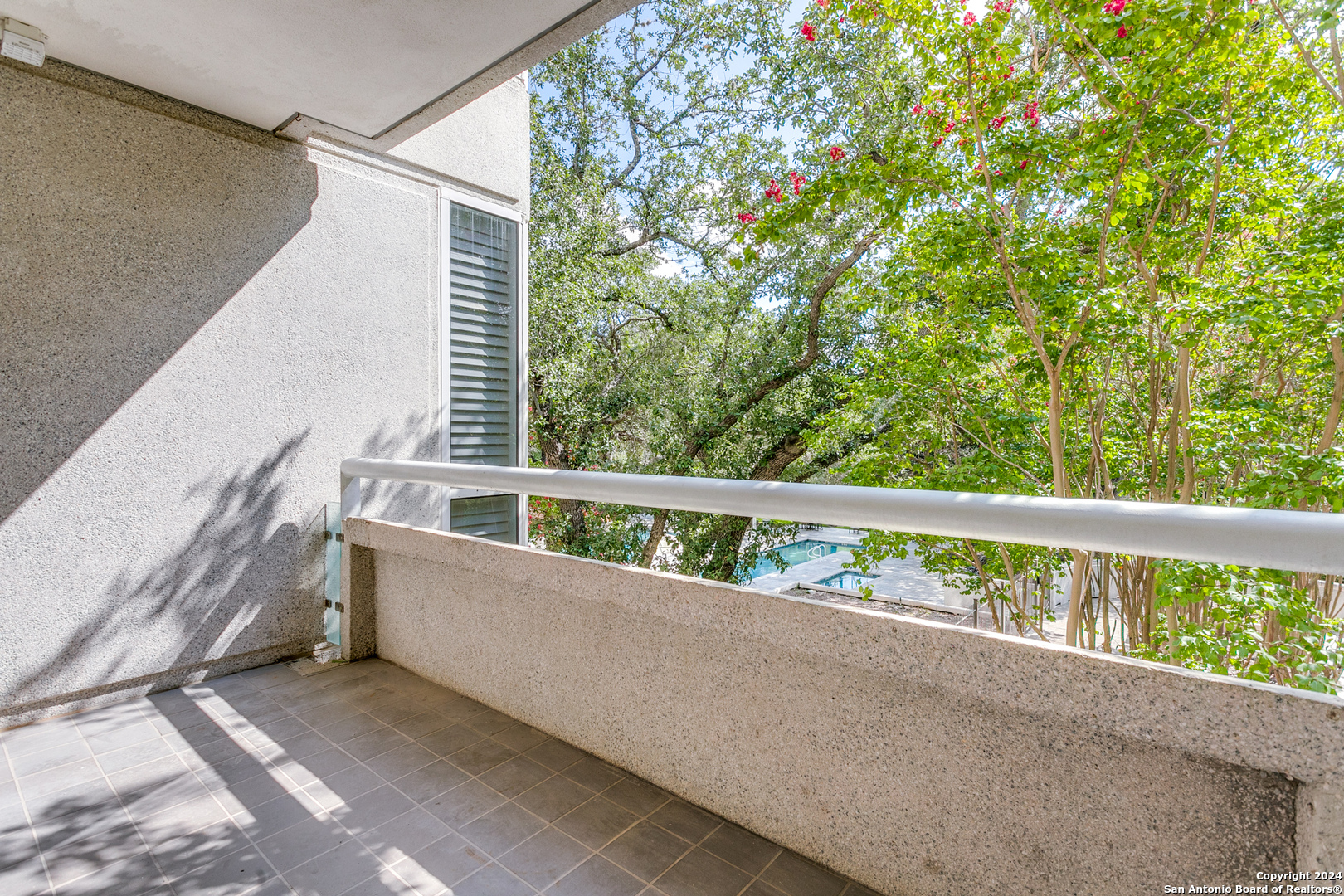 200 PATTERSON AVE 110