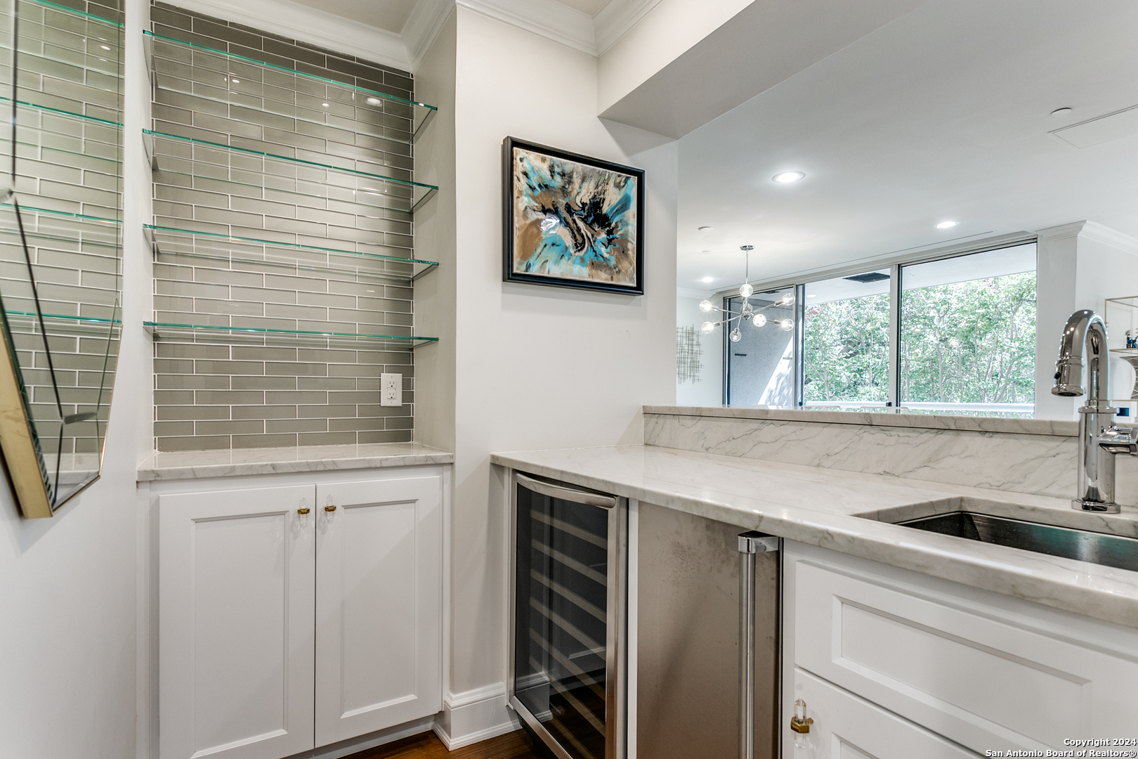 200 PATTERSON AVE 110
