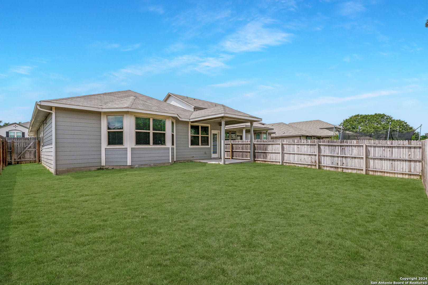11651 TRIBUTE OAKS