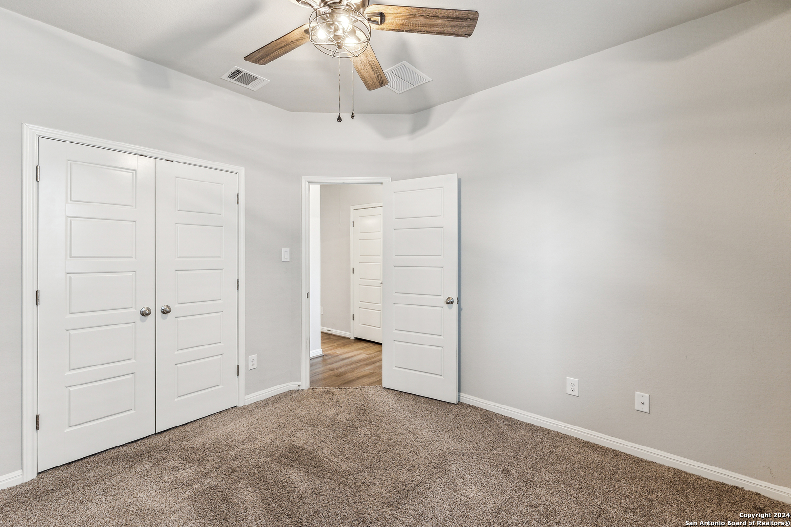 11651 TRIBUTE OAKS