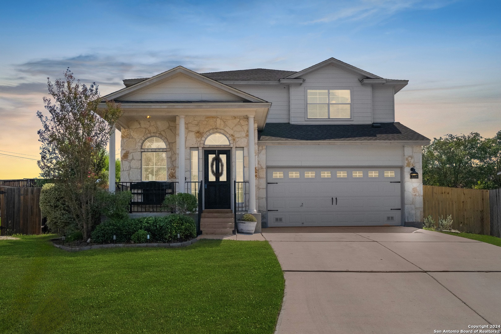 3354 KINGLET CT
