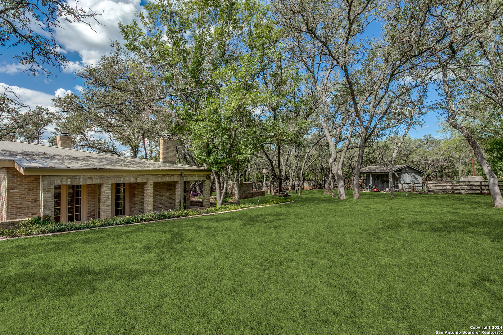 111 PALO PINTO ST