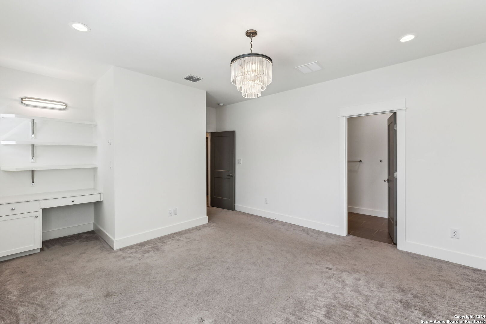 631 Elizabeth Rd
