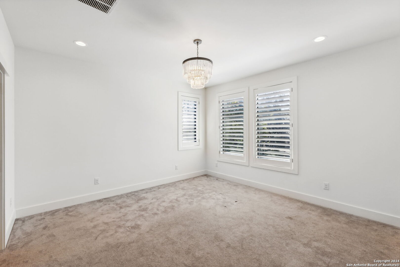 631 Elizabeth Rd