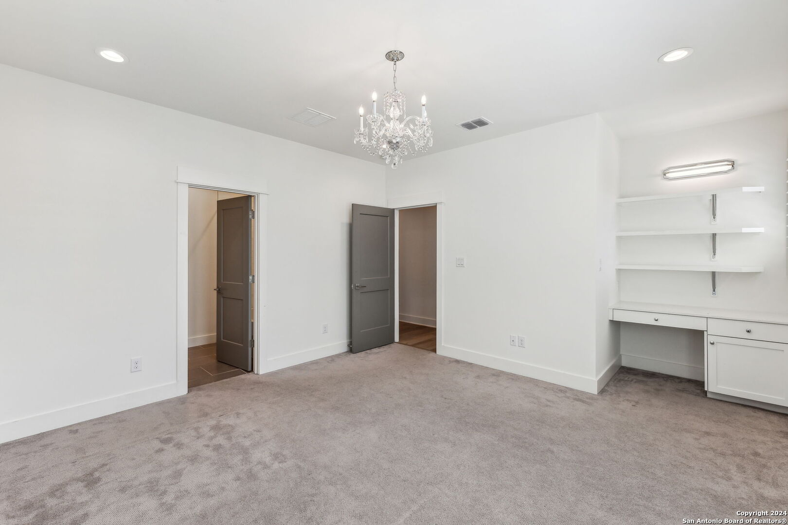 631 Elizabeth Rd