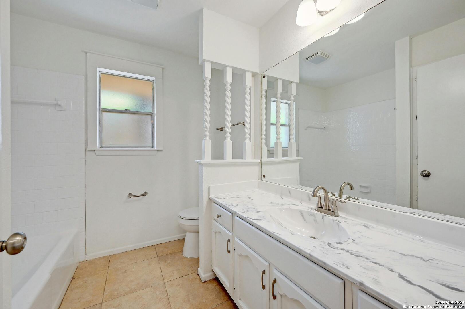 12606 chateau forest