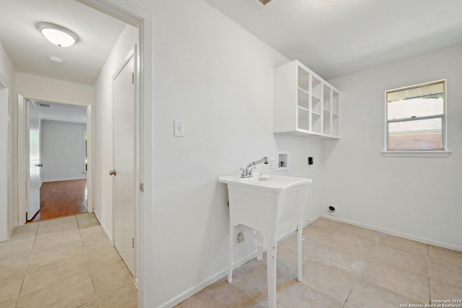12606 chateau forest