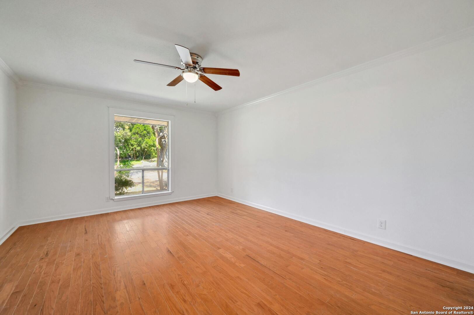 12606 chateau forest
