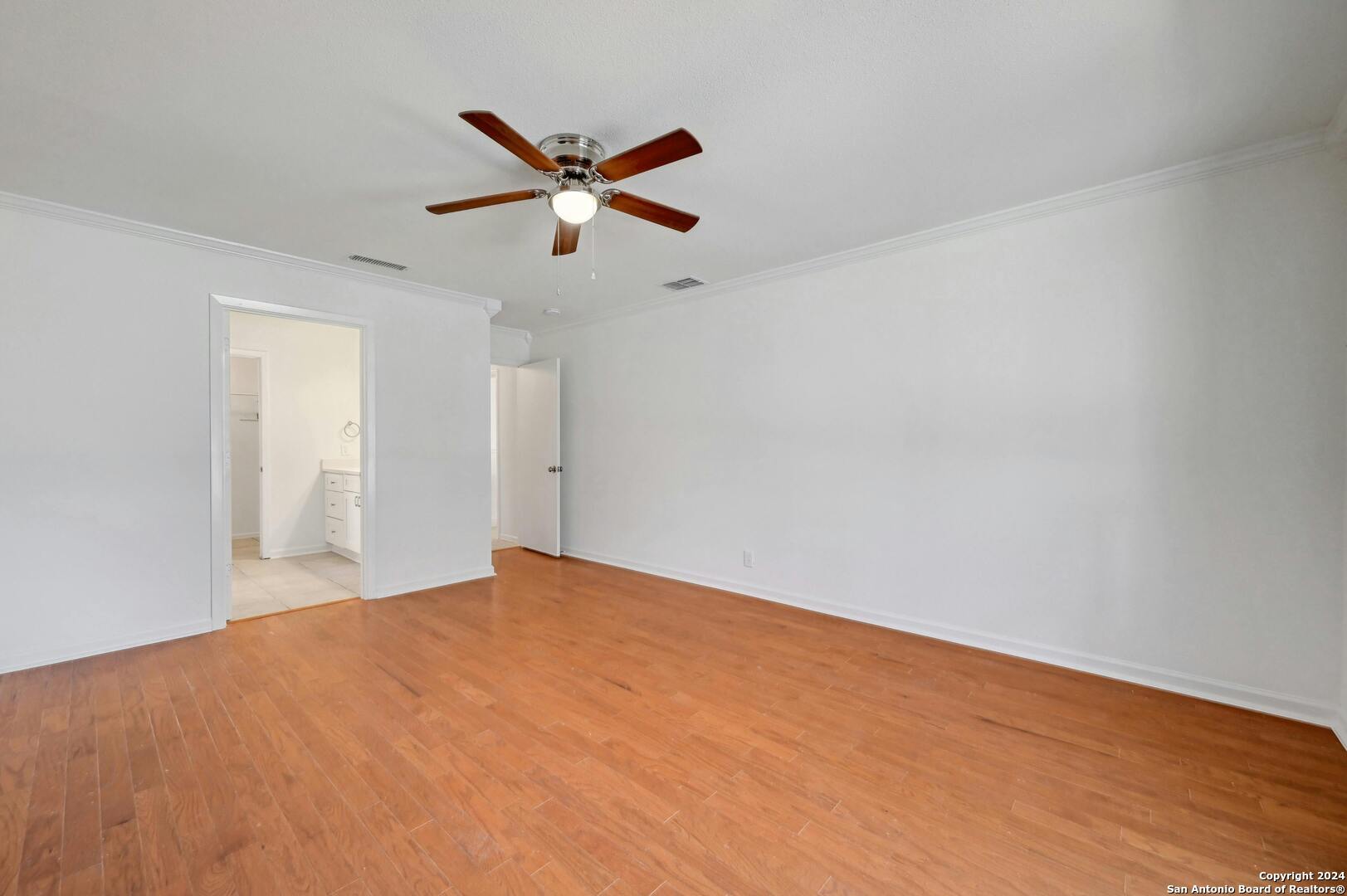 12606 chateau forest