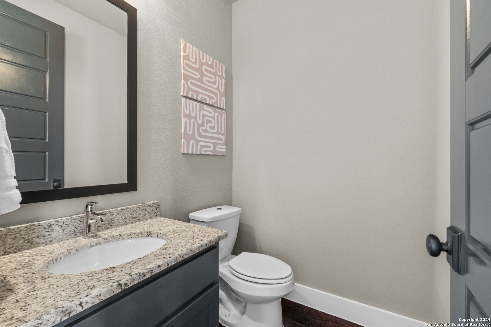 256 CLAREMONT AVE #101 101