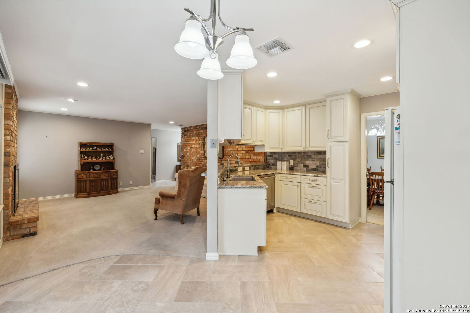 12207 MADRIGAL ST