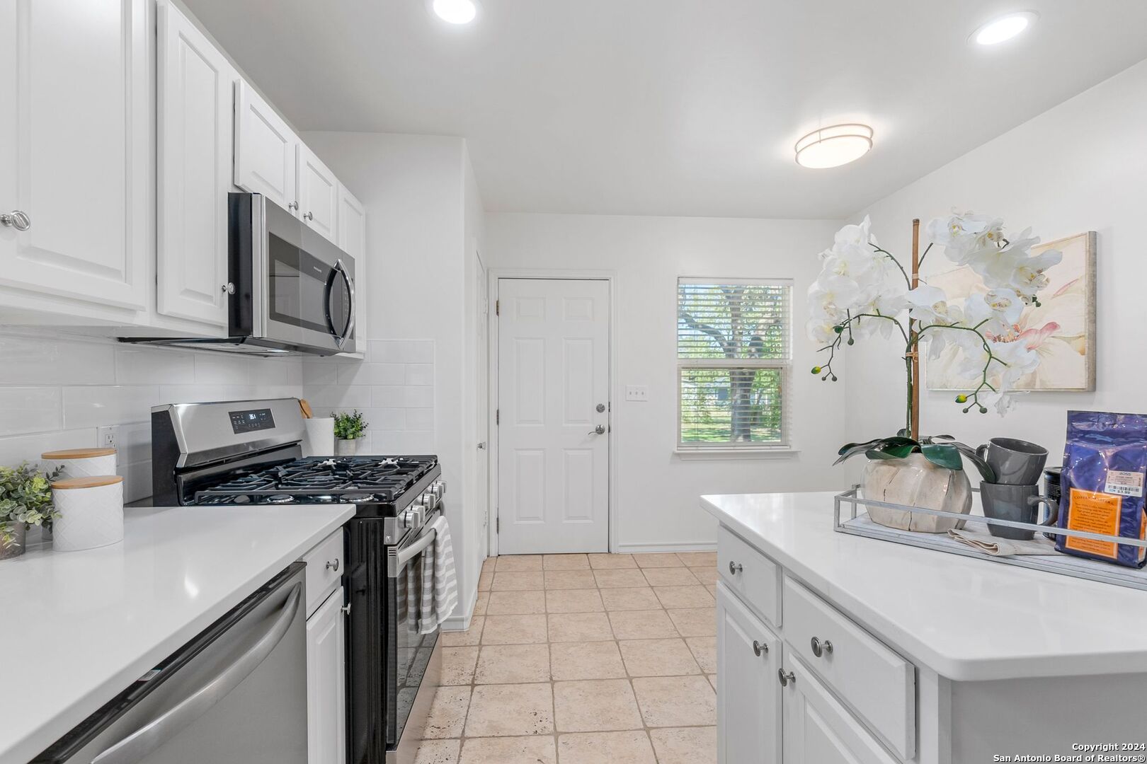 147 W HERMINE BLVD