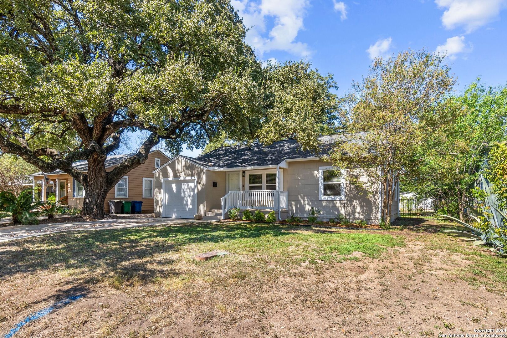 147 W HERMINE BLVD