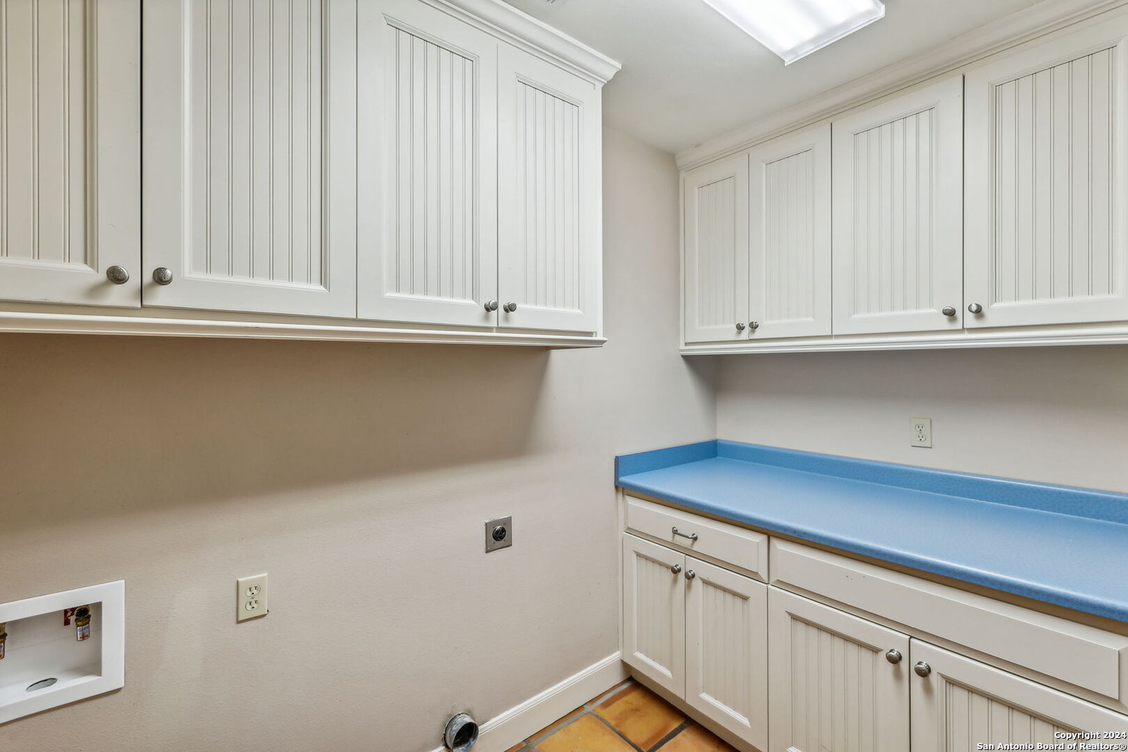 103 Five Oaks