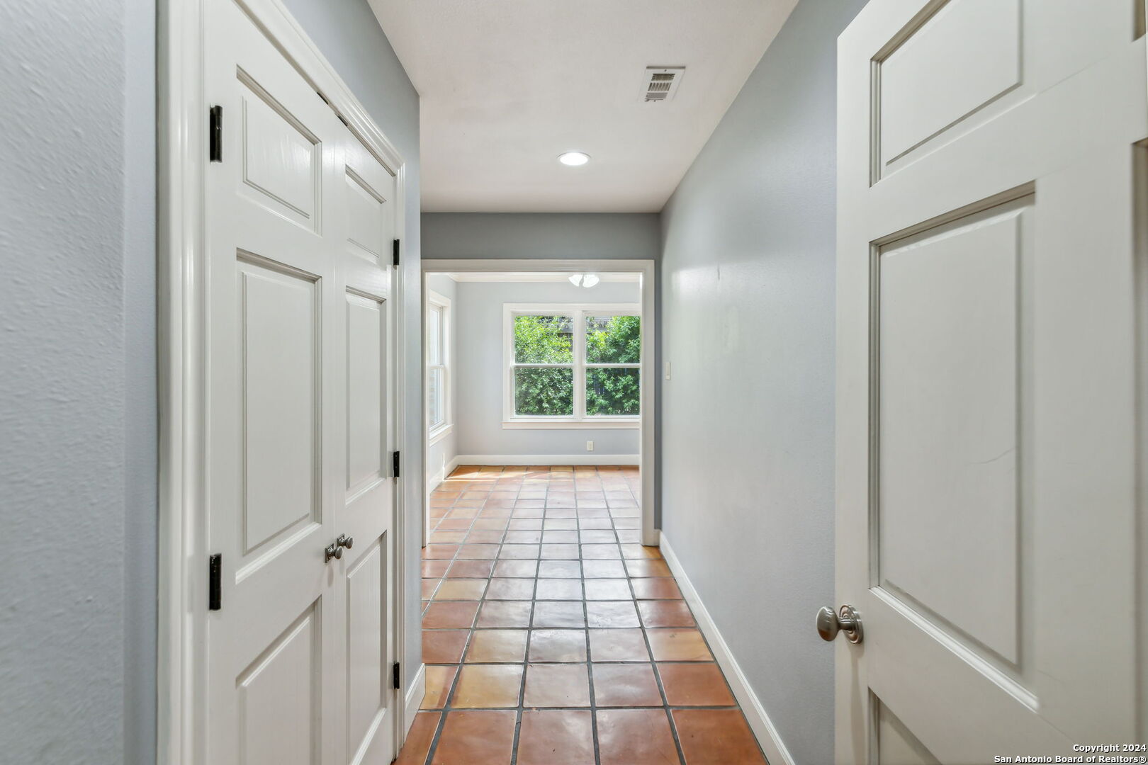 103 Five Oaks