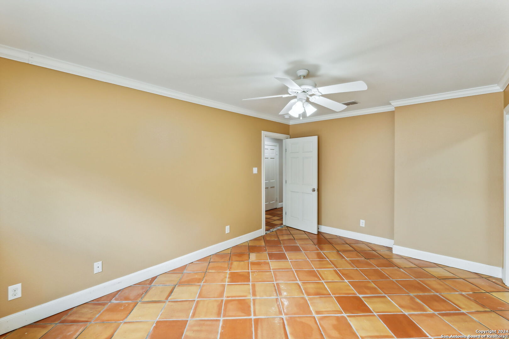 103 Five Oaks