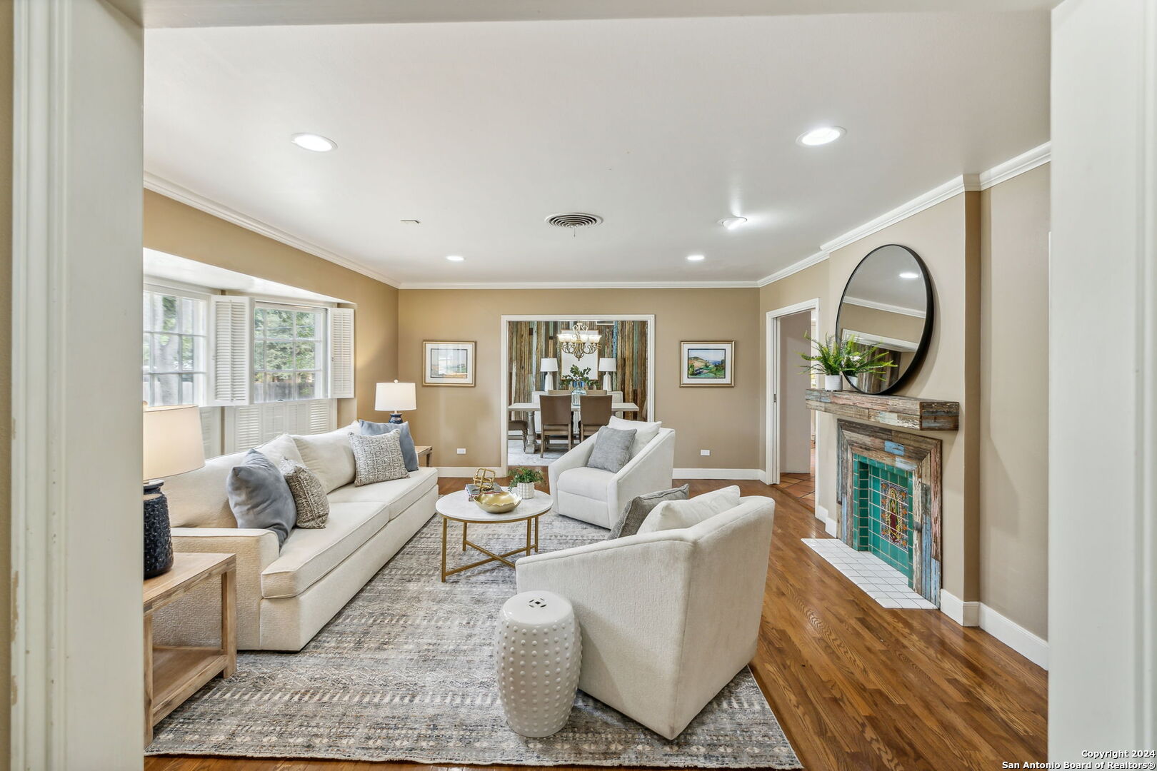 103 Five Oaks