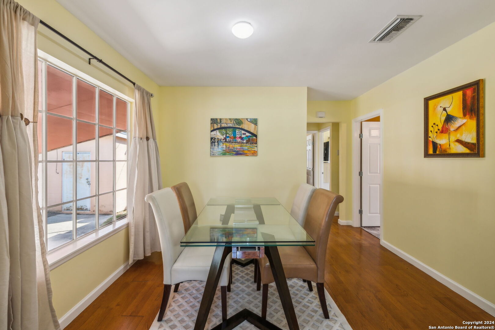 135 COLTON DR