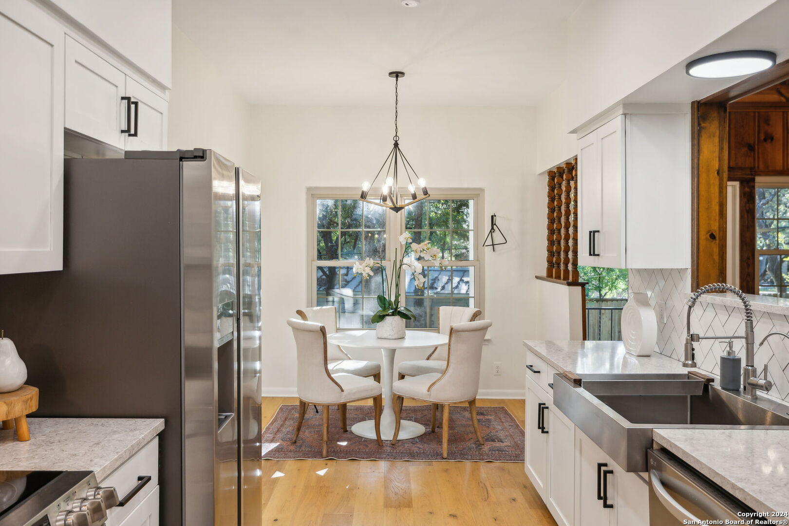 10306 kings grant