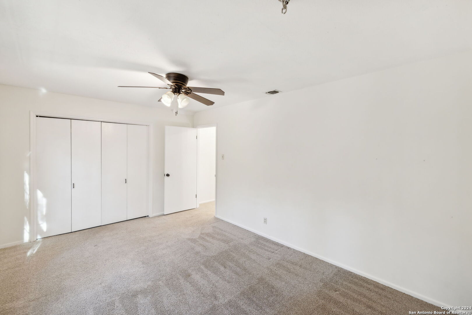 10306 kings grant