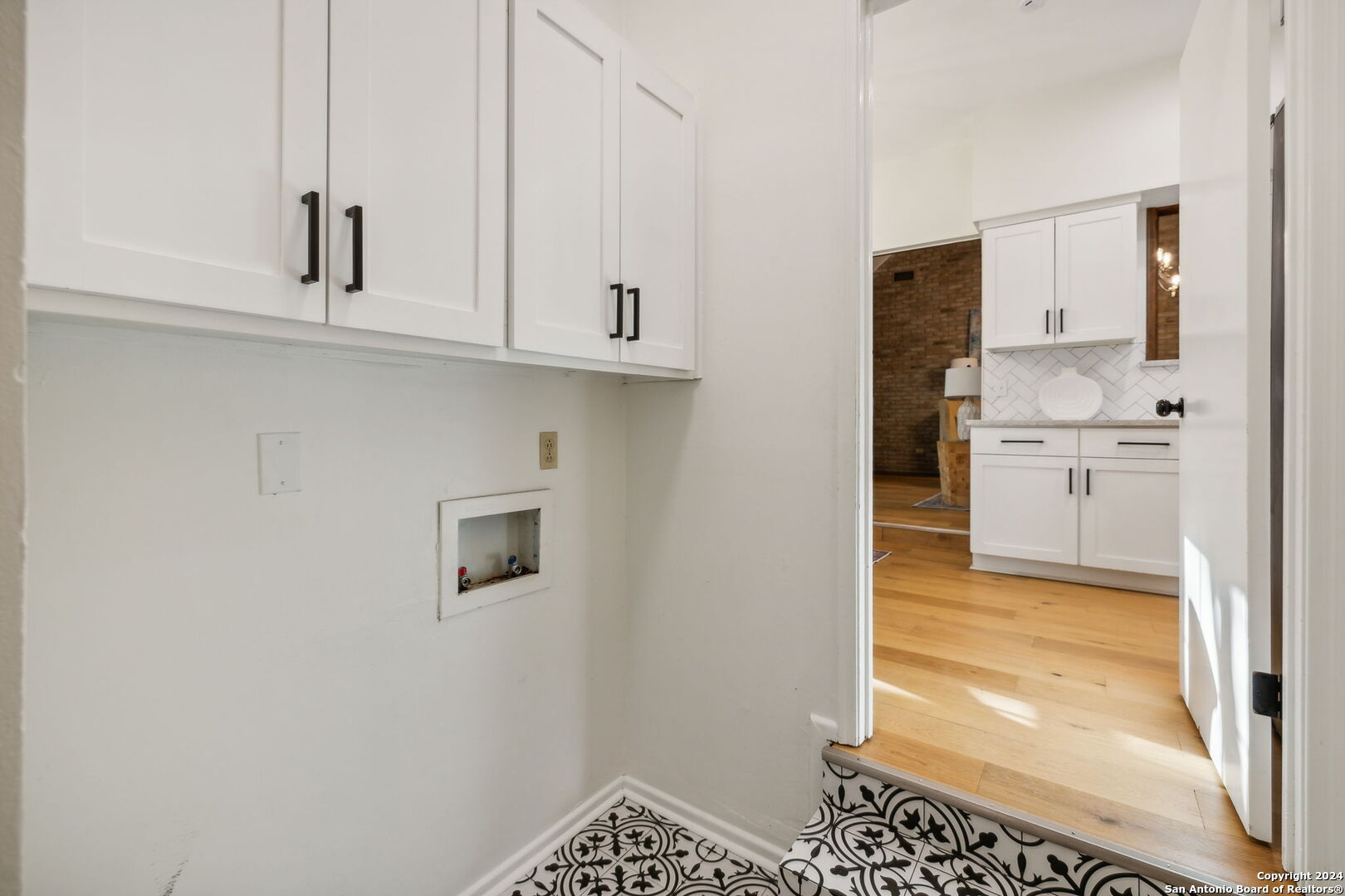 10306 kings grant