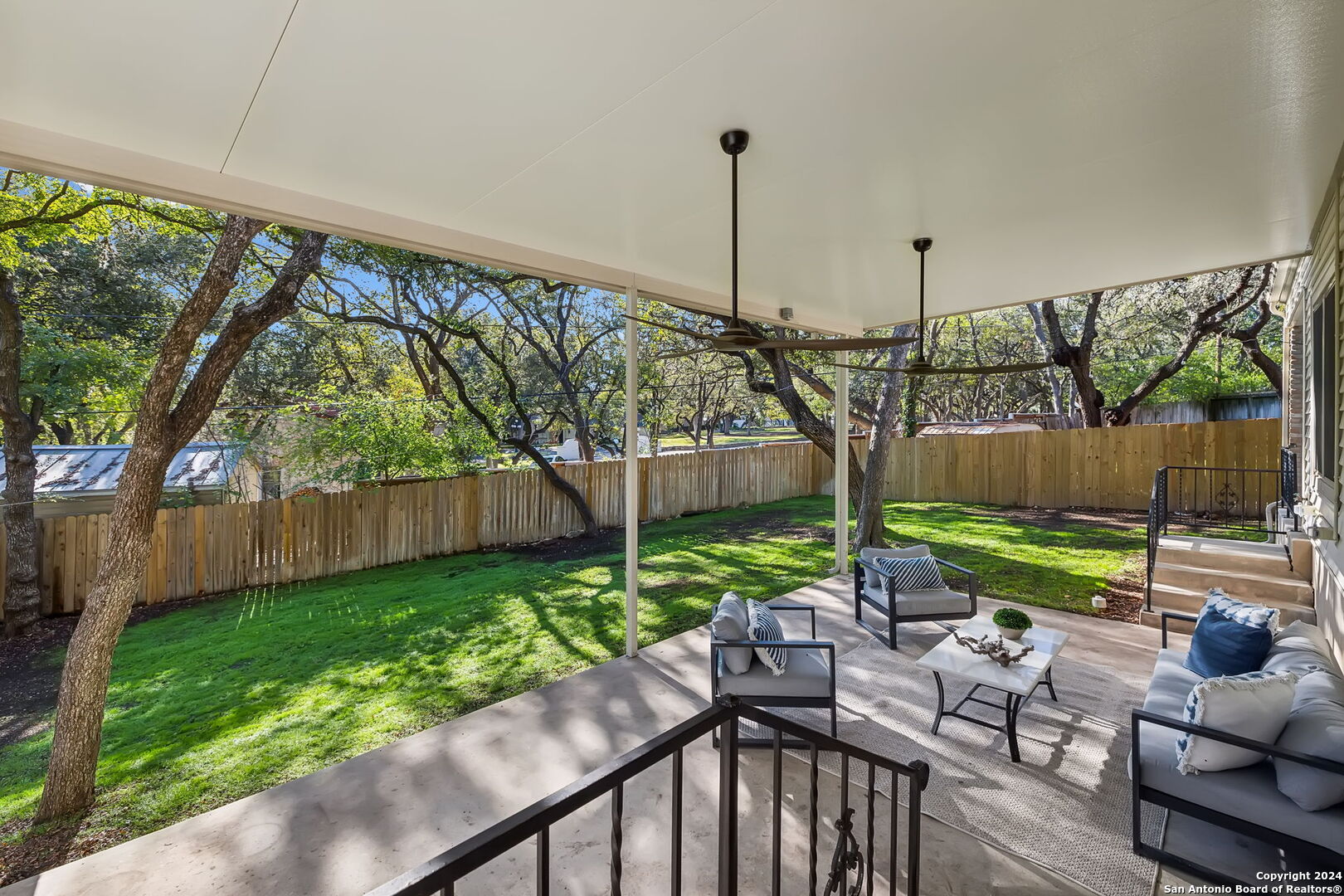 10306 kings grant