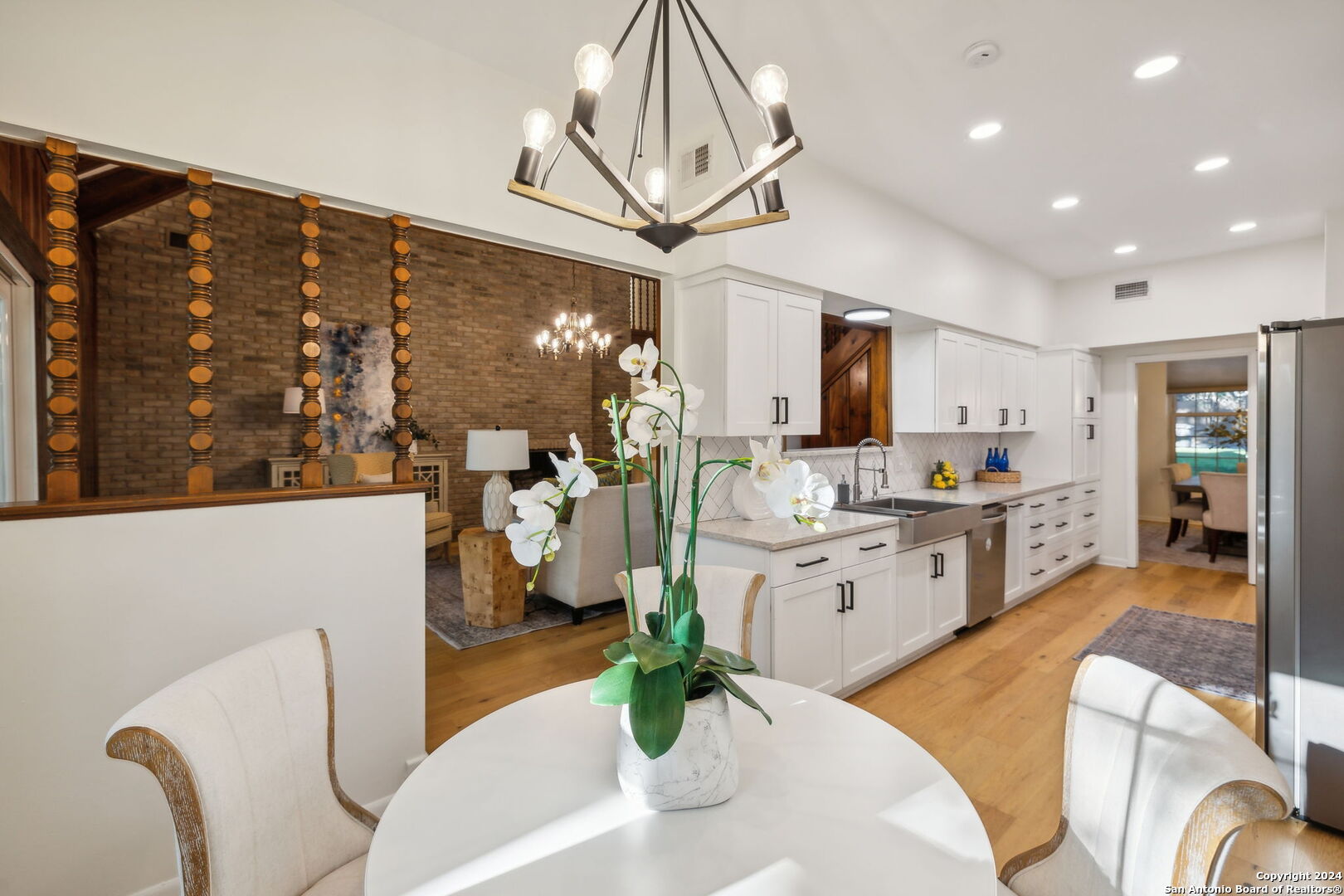10306 kings grant