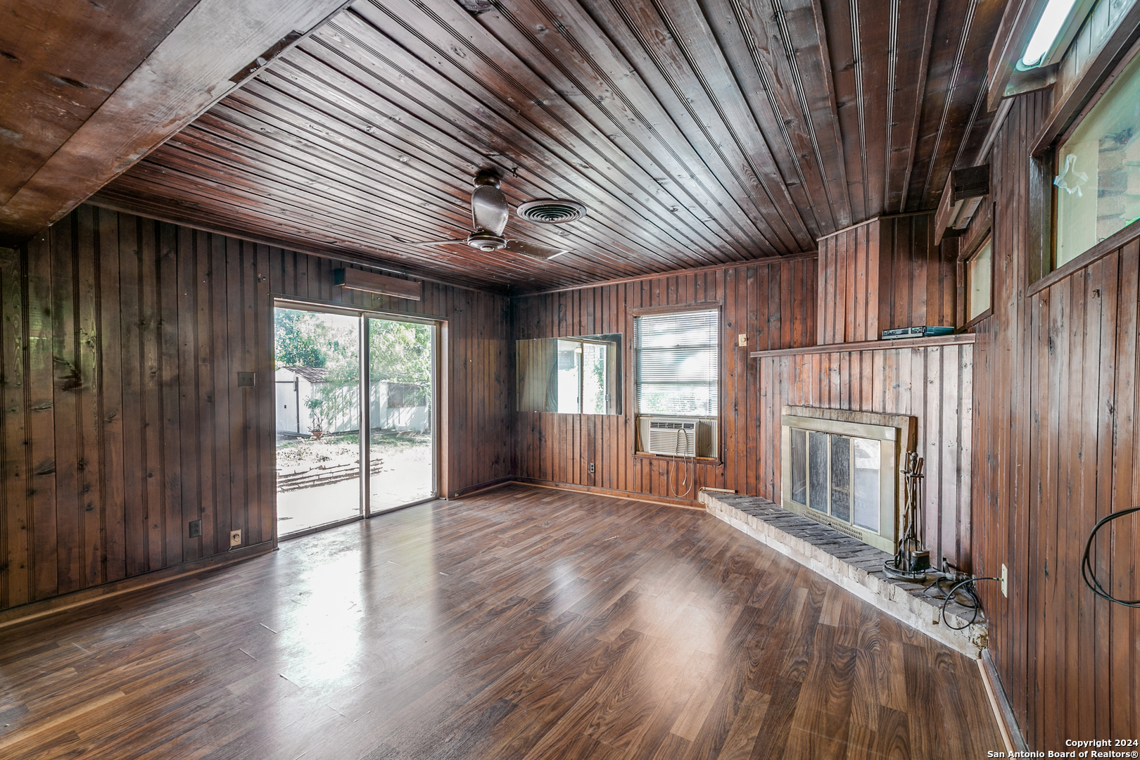 508 FAITH DR