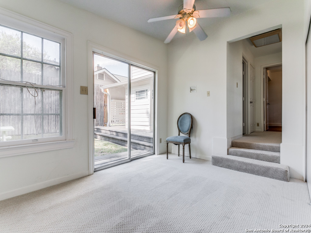 216 MONTCLAIR ST
