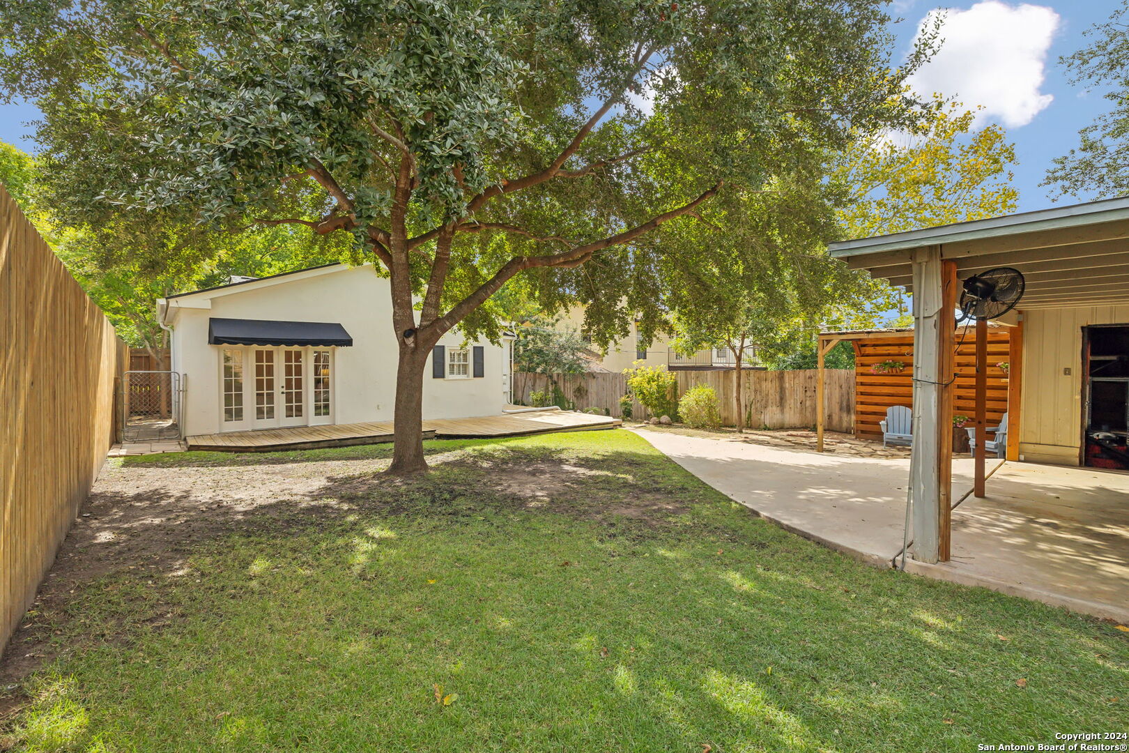 105 ROSEMARY AVE
