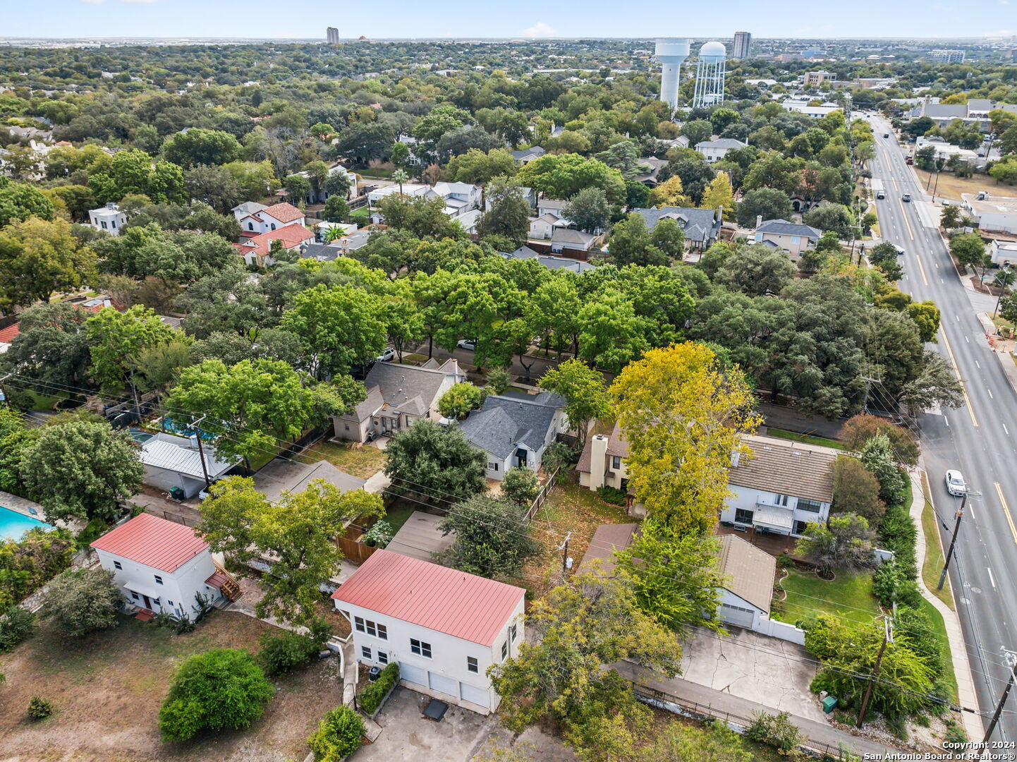 105 ROSEMARY AVE