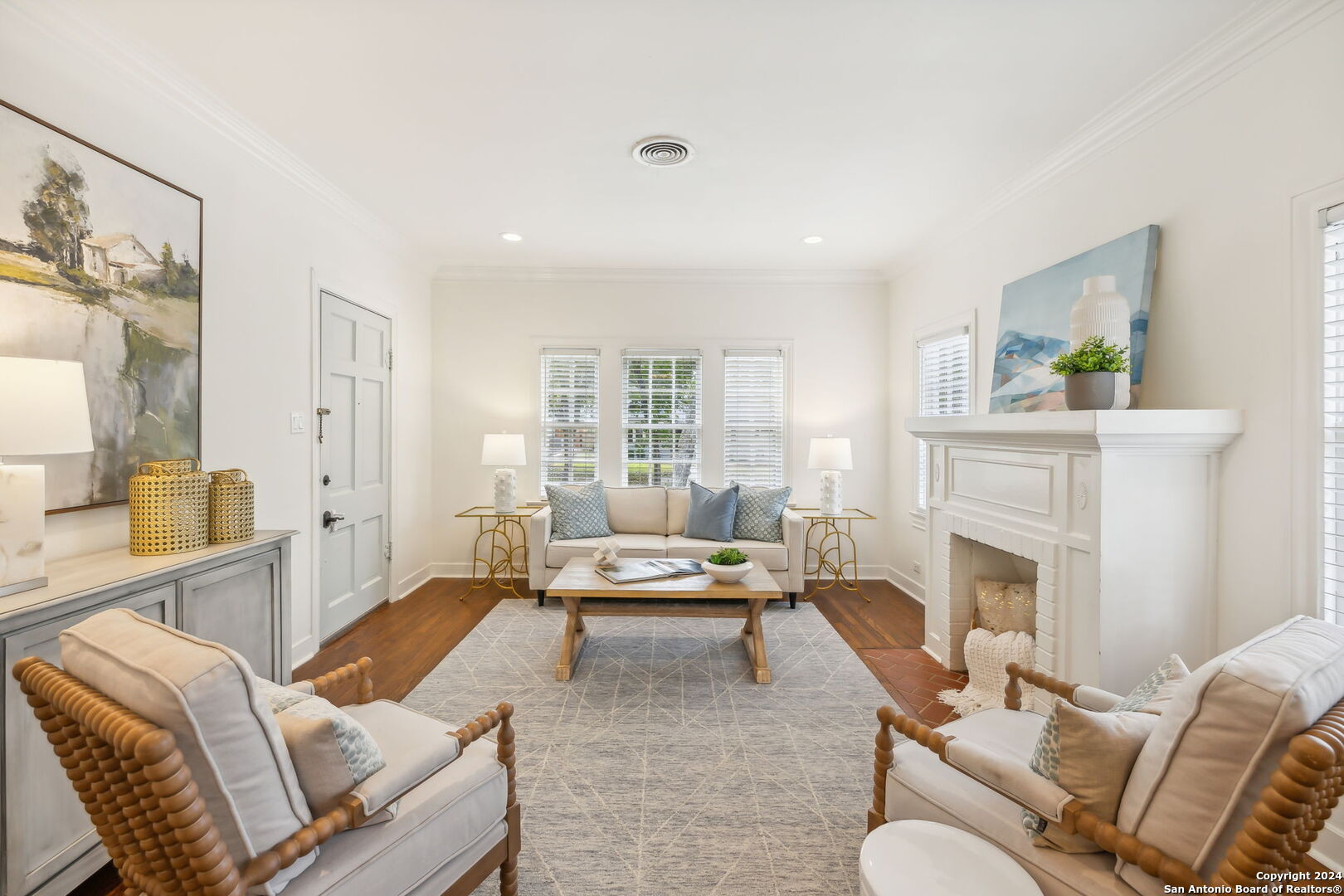 105 ROSEMARY AVE