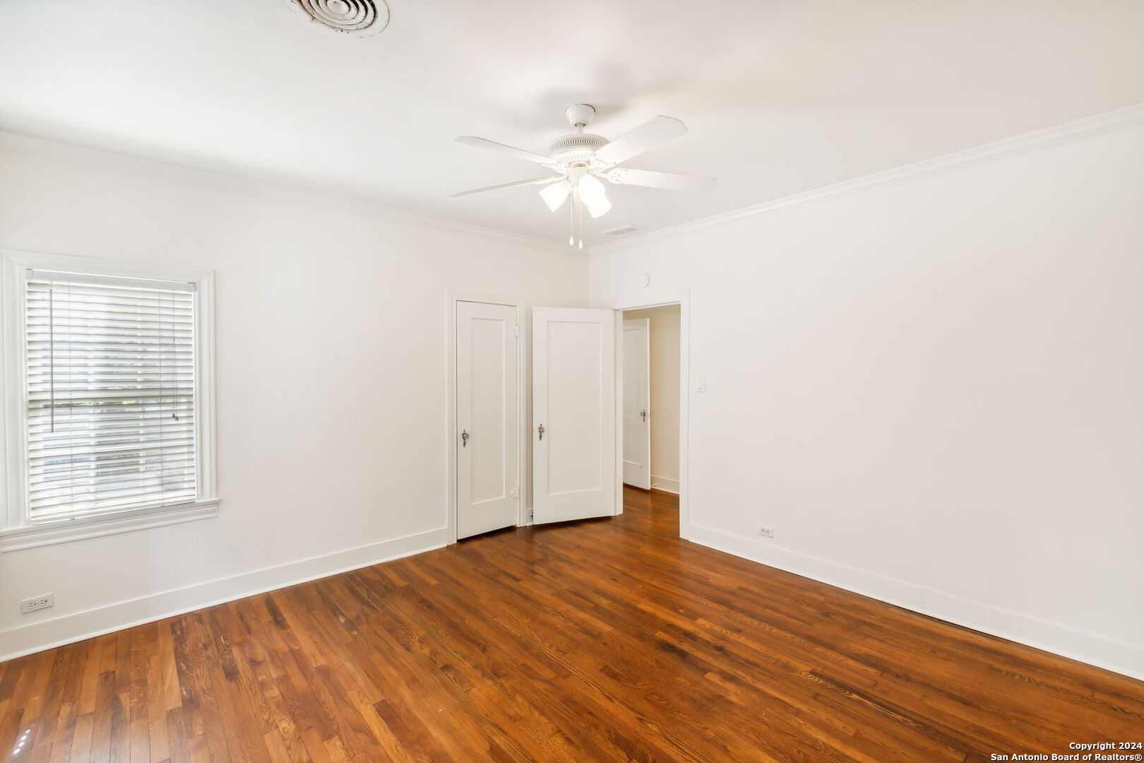 105 ROSEMARY AVE