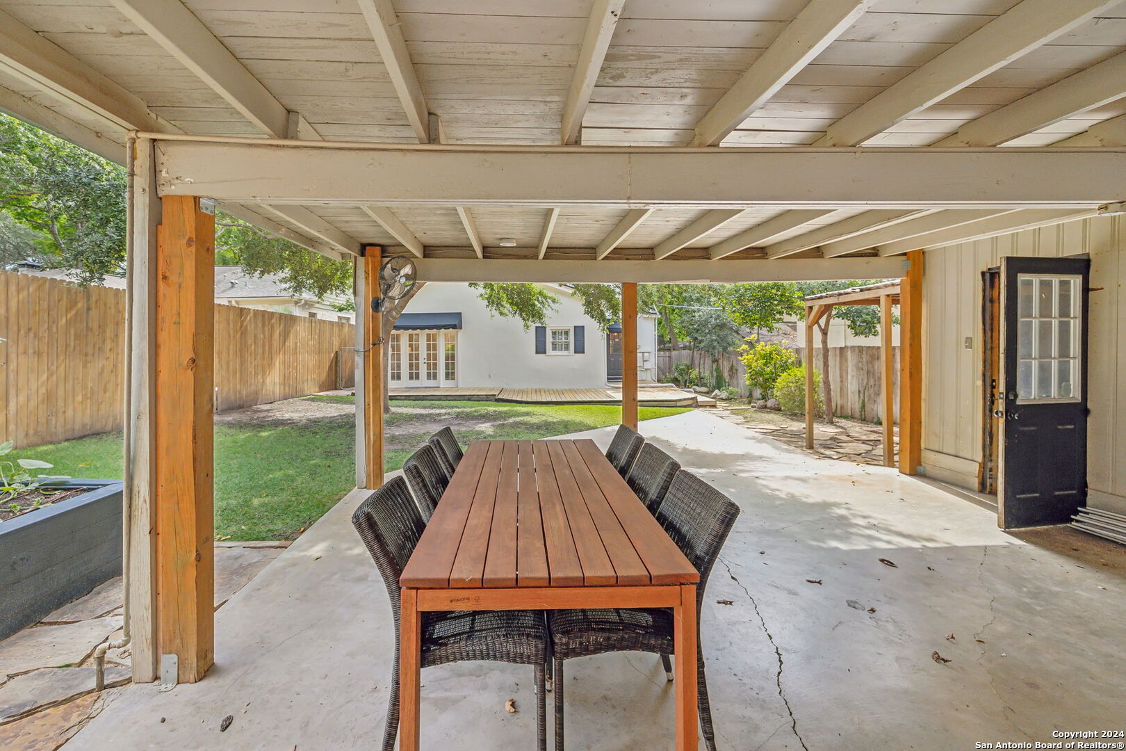 105 ROSEMARY AVE