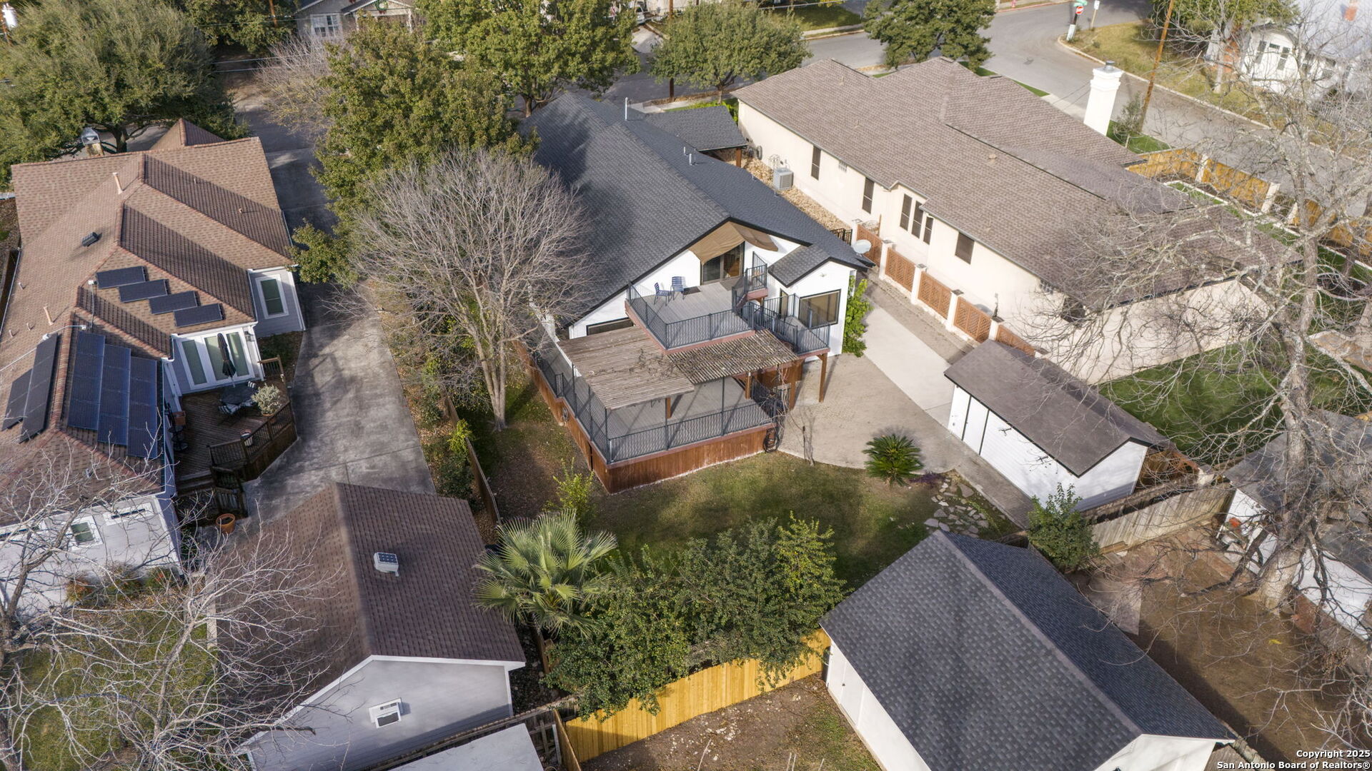 206 NORMANDY AVE