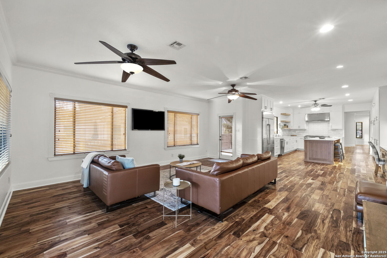 206 NORMANDY AVE