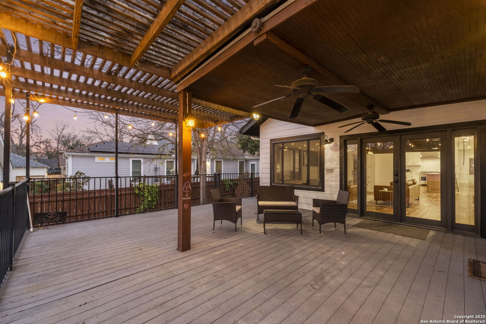 206 NORMANDY AVE