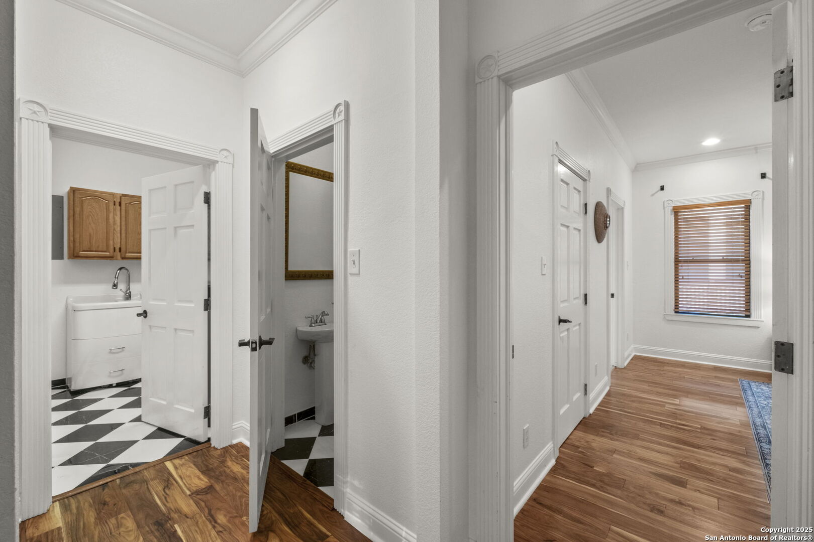 206 NORMANDY AVE